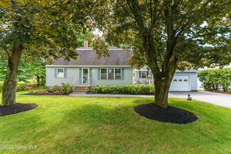 1049 Theodore Rd, Schenectady, NY 12303