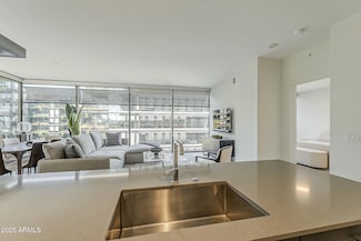 7180 E Kierland Blvd Unit 807, Scottsdale, AZ 85254