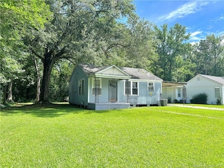 512 Forest Dr, Oakdale, LA 71463