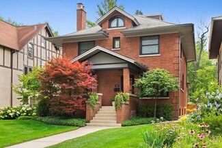 1015 Central Ave, Wilmette, IL 60091