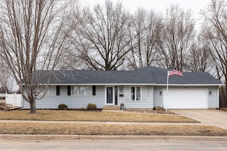 1206 19th Ave SW, Austin, MN 55912