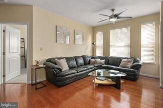 2655 Prosperity Ave Unit 108, Fairfax, VA 22031