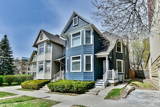 614 E Lyon St, Milwaukee, WI 53202