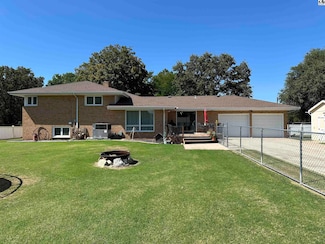 316 Garfield St, Stafford, KS 67578