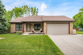 4051 Tamarack Ave, Grove City, OH 43123