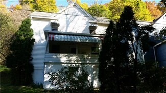 1116 Grant St, Vandergrift, PA 15690