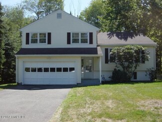 14 Birdsong Place, Riverside, CT 06878