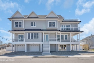 103 5th Ave, Seaside Heights, NJ 08751