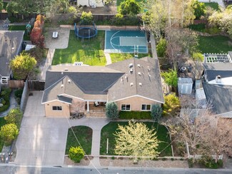 13229 Mcculloch Ave, Saratoga, CA 95070