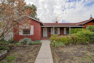 774 Lakeview Dr, Redding, CA 96001