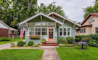 1424 46th St, Des Moines, IA 50311