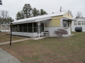 29 Twin Maples Park, Charlestown, NH 03603