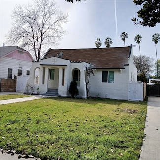 5109 S 7th Ave, Inglewood, CA 90305