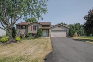 2502 Country Creek Ln, Schofield, WI 54476