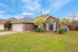 315 Rose Ave, Cleburne, TX 76033