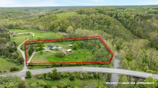 13881 Birchwood Ln, Moores Hill, IN 47032