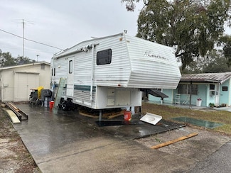196 13th St, St. Cloud, FL 34769