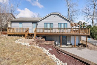 17973 Roberds Lake Blvd, Faribault, MN 55021