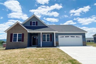 208 Locust Grove Ln, Stuarts Draft, VA 24477