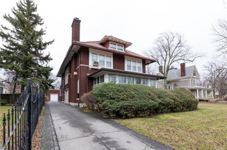 71 Chapin Pkwy, Buffalo, NY 14209