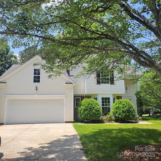 13039 Peacock Ln, Charlotte, NC 28215