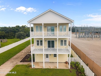232 Grandview Dr Unit A, Sneads Ferry, NC 28460