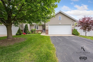 310 Timber Creek Cir NW, Comstock Park, MI 49321