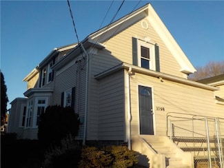 1098 Diamond Hill Rd, Woonsocket, RI 02895