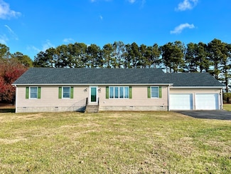 18095 Mappsburg Rd, Painter, VA 23420