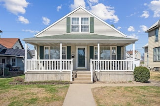 312 3rd Ave SE, Dyersville, IA 52040