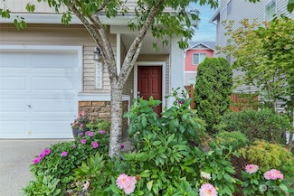 313 127th St SE Unit B, Everett, WA 98208