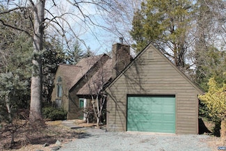 118 Mill Creek Dr, Charlottesville, VA 22902