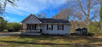 4146 Carnation Dr, Winston-Salem, NC 27105