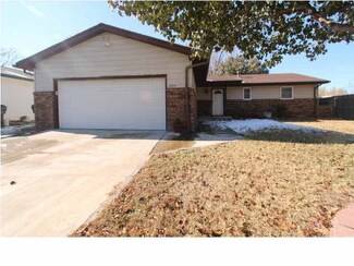3315 S Knight Ave, Wichita, KS 67217