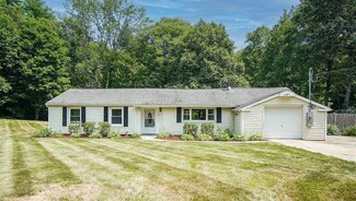 84 Clark Rd, Fiskdale, MA 01518