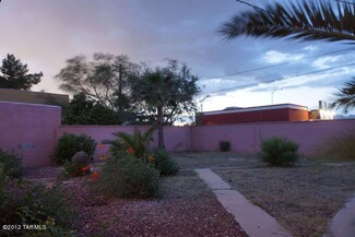 3955 E 1st St, Tucson, AZ 85711
