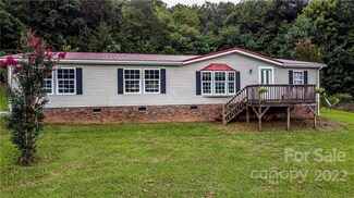 1592 Russell Gap Rd, Moravian Falls, NC 28654