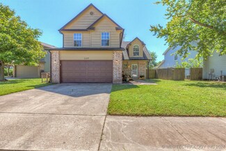 1224 W 112th Dr S, Jenks, OK 74037