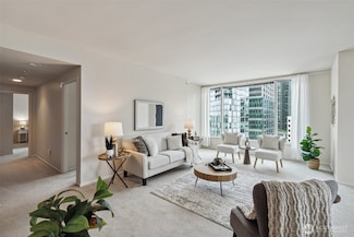 177 107th Ave NE Unit 1802, Bellevue, WA 98004