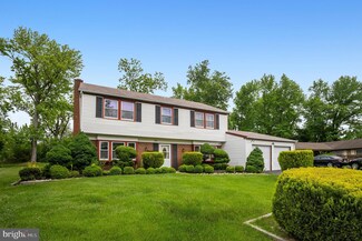 34 Newport Ln, Willingboro, NJ 08046