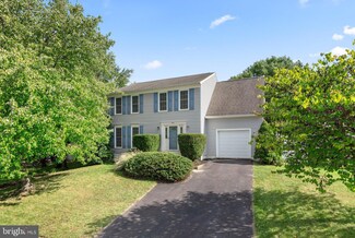 9571 Kings Grant Rd, Laurel, MD 20723