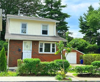 44 Fisher Ave, Tuckahoe, NY 10707