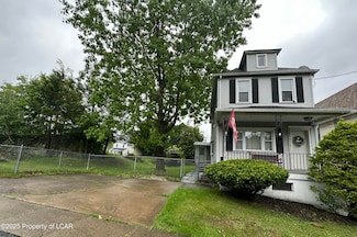 25 Oaklawn Ave, Hanover Township, PA 18706