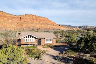 3010 Silver Reef Dr, Leeds, UT 84746