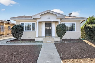 1300 W 90th St, Los Angeles, CA 90044