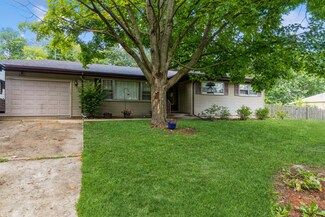 5905 Bunny Ave, McHenry, IL 60051