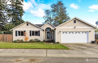 1426 NW Kathleen Dr, Oak Harbor, WA 98277