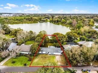 1890 Twin Lake Dr, Gotha, FL 34734