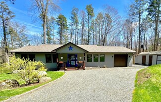 760 Carlton Rd, Tobyhanna, PA 18466