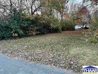 1501 Woodley Ave, Terre Haute, IN 47804